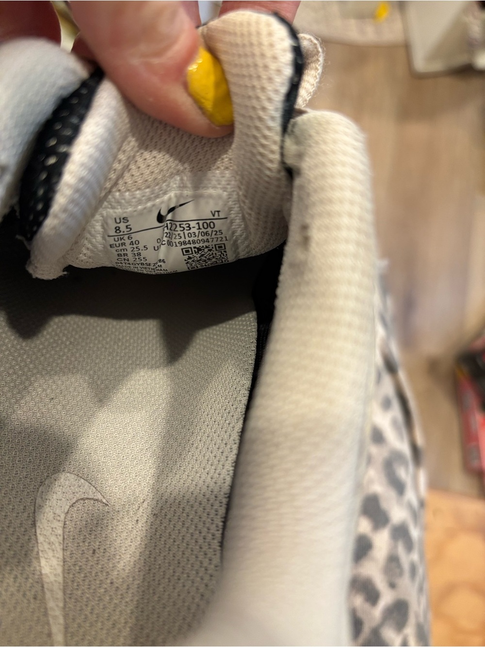 Women’s Silver/Beige Running Shoes - Picture 8 of 10
